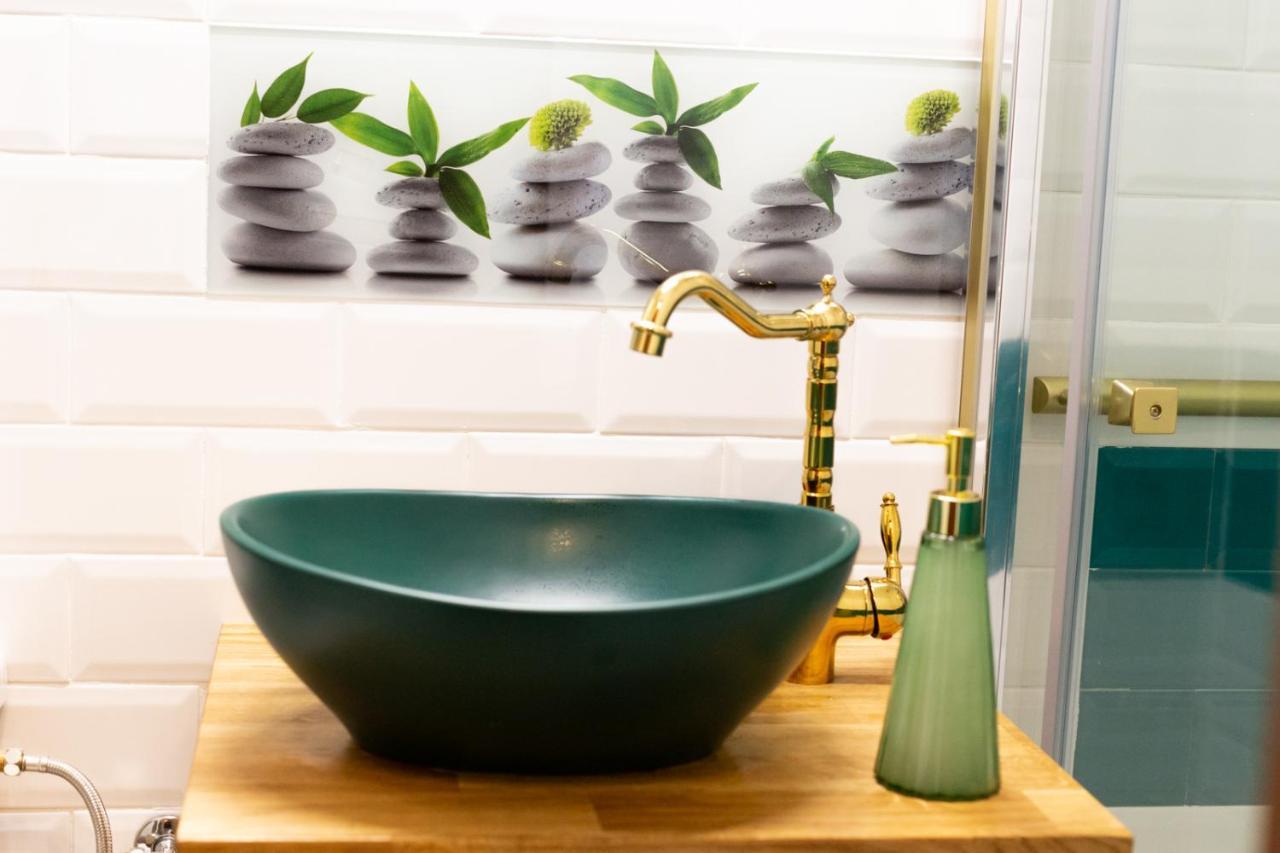 Green Art Studio Old Town 부쿠레슈티 외부 사진