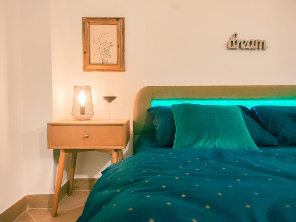 Green Art Studio Old Town 부쿠레슈티 외부 사진